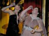 Rose-Byrne-und-Melissa-McCarthy-Oscar-2012.jpg